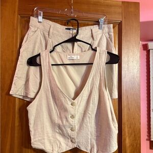 Hollister Cream Button-Down Blouse and Matching Shorts